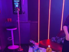 -星聚会KTV(龙湖上海奉贤天街店)