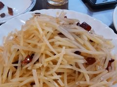 -哈尔滨风味小吃东北菜(五角场店)