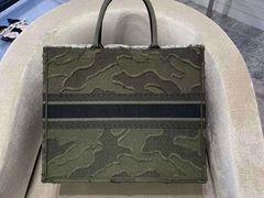 -DIOR迪奥(万象城店)