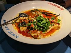 -坛宗剁椒鱼头(河西王府井店)