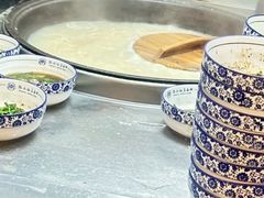 -镇南锅盖面馆(解放路店)