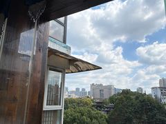 -包整·丝娃娃(甲秀楼景观店)