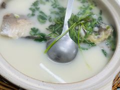 -天乐农家鱼头王(天目湖店)