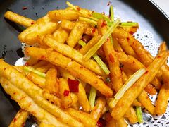 干煸藕条-刘胖子家常菜·蹄花焖藕(兴业店)