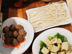 -广顺鑫猪肚鸡(经八路店)