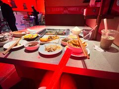 -海底捞火锅(珠影星光城夜宵主题店)