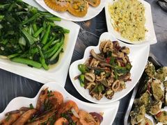 -覃记海鲜美食餐厅