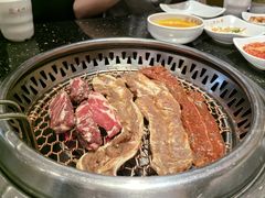 -木槿花韩式炭烤·熟成肉工坊(孙文东路店)