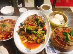 -伊兰麒兰馨园·川菜·清真馆(339电视塔店)