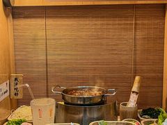 -独食火锅·半米屋台(直营总店)