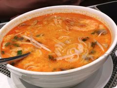 冬阴功汤配河粉-PHO東田越南粉(苏州中心店)
