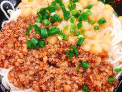招牌豌杂面-丽影重庆小面(定西路店)