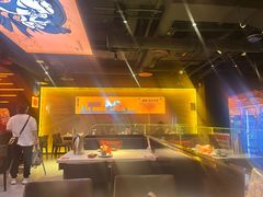 -鸣记脆皮烤鱼·海鲜烤鱼(三八广场店)