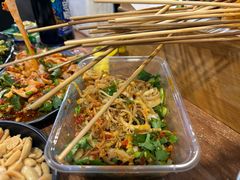 -陈员外正宗夹江烧烤(广福路店)