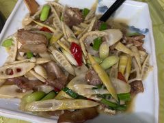 -下梅人家土菜馆(历史文化餐厅度假区店)