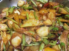 -小柒家第一锹东北菜(城关店)