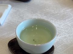 -龙悦湾酒家·八阵鱼生·渔人码头店