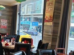 -忘情水鱼头·鲜鱼火锅(滨江中路店)