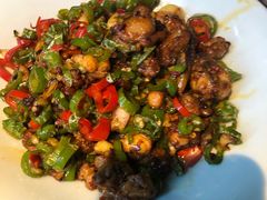 鲜椒生炒鸡-蔴将·川菜(黄龙万科店)