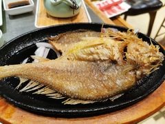 -潮界(LU·ONE凯德晶萃广场店)