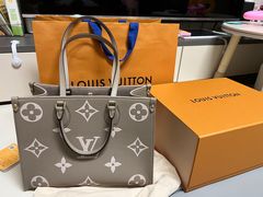 -LV路易威登(德基广场店)