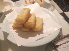-新大咀港式茶餐厅(宝山万达店)