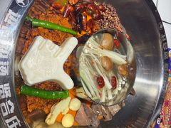 -贤合庄卤味火锅(安吉万达店)