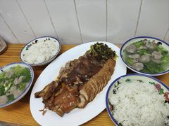 -明姨仔潮汕美食·碳炉猪脚·汕尾牛腩饭·起片鸡煲(起义路店)