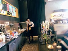 -星巴克(北新泾店)