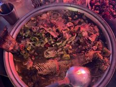 -令狐冲·炭烤活鱼(宝龙店)