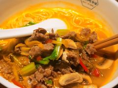 -湘下佬·老长沙吃货铺(顺成·大融城店)