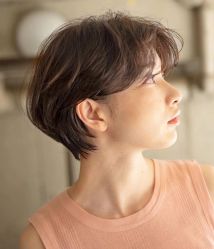 -AKOZO Beauty Salon