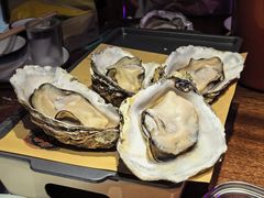 -蚝堡海鲜·威海菜·海肠捞饭·烧烤·亚洲吃蚝公司(幸福门店)