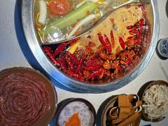 -芈重山老火锅(广州首店)