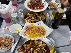 -休记光头香辣蟹干锅店(衣冠庙店)