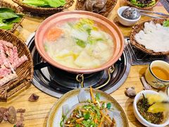 -阿婆情腊排骨火锅(金虹路店)