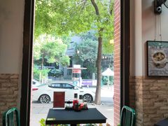 -左记港食(融科天城店)