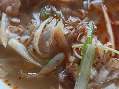 -金卯白肉罩火烧