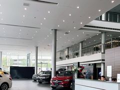 -北京鹏龙大道奔驰4S店(纪家庙店)