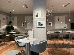 大堂-潮一不贰·法式甜品·生日蛋糕·西式简餐(外滩店)