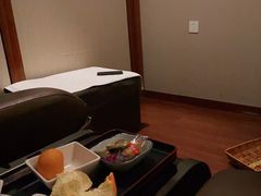 -裕和堂中医推拿艾灸(太古汇臻品店)
