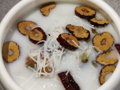 -墨脱石锅椰子鸡•香草鸭•东山羊(大东海店)