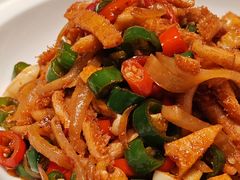 -粉墨特色菜·烧烤音乐酒馆