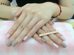 -Seven Nail七姑娘の美甲店