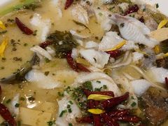 -渔语鱼酸菜鱼新川菜(来福士店)