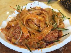 凉皮-达吾手抓美食城总部(义乌店)