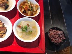 -蓝田九大碗民俗食府(蓝田店)