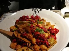 -拿渡麻辣香锅(世茂广场·工三店)