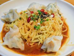 麻酱红油虾饺面-王慧洁开口虾水饺·地道东北菜(银泰城店)