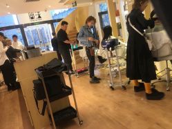 -简法造型·品牌形象店